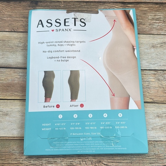 Spanx Assets High Waist Shaping Short Nude Size 4 - New - Picture 5 of 5